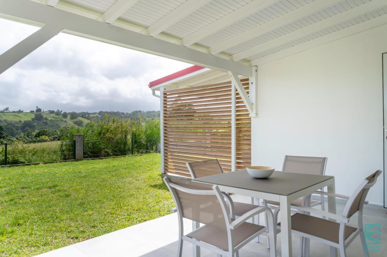 Superbe Appartement Avec Terrasse Vue Nature - Julyan House Petit-Bourg Exterior foto